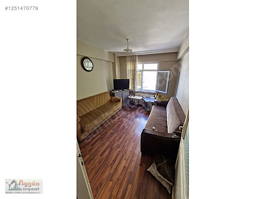 2+1 FIRSAT DAİRE // MERKEZİ KONUMDA FERAH AYDANLIK #1251470779