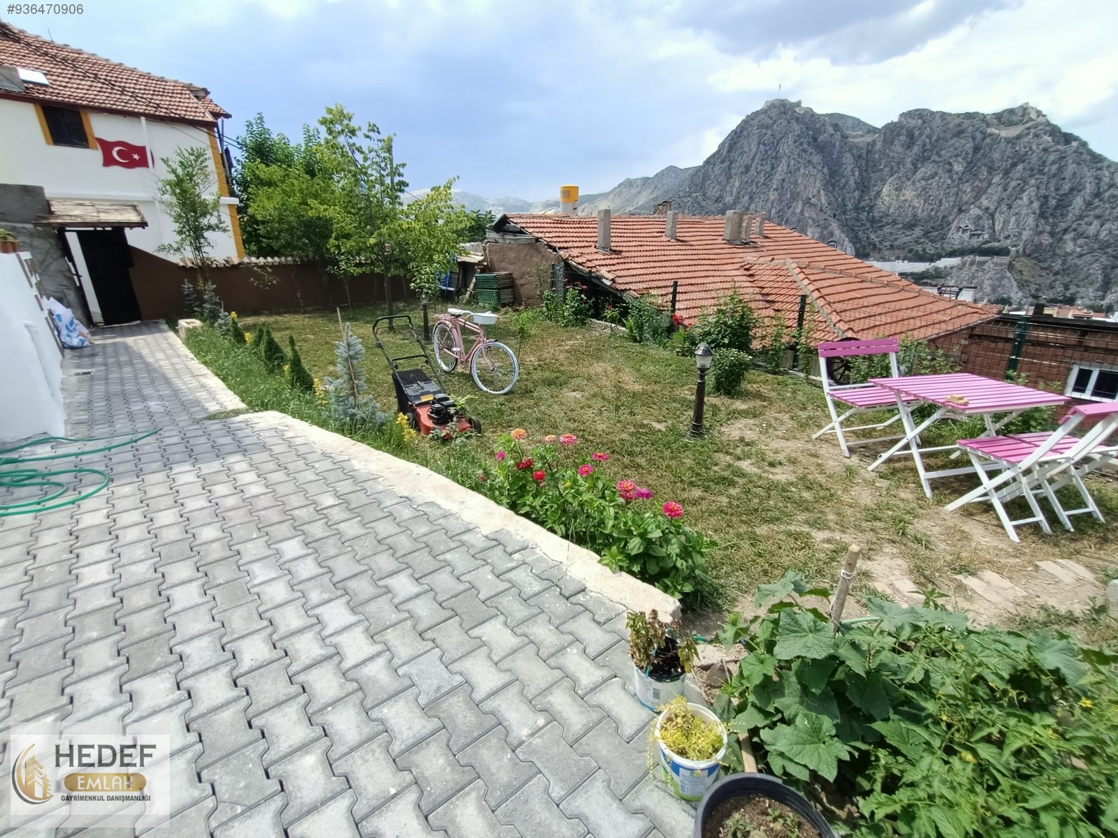 HEDEF�TEN FETHİYE MAH. ŞEHİR MANZARALI SATILIK MÜSTAKİL EV Satılık