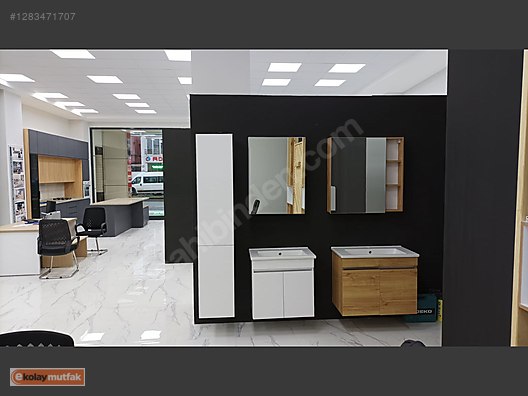 Used & Brand New Items / Home Decor / Furniture / Kitchen / Kitchen Cabinet