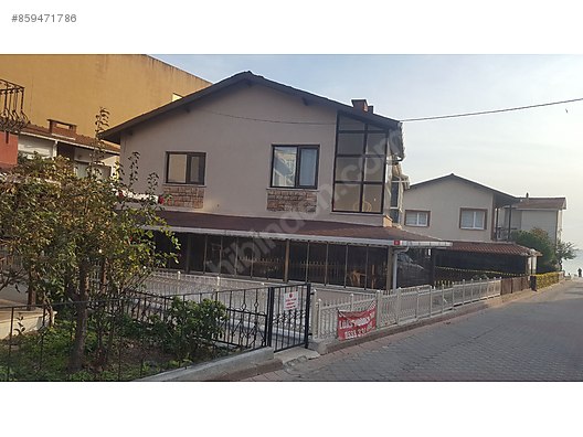 kumburgaz yazlik kislik villa denize 20m boroglu sitesi satilik mustakil ev ilanlari sahibinden com da 859471786