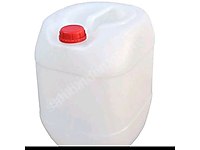 deterjan ve su bidonu