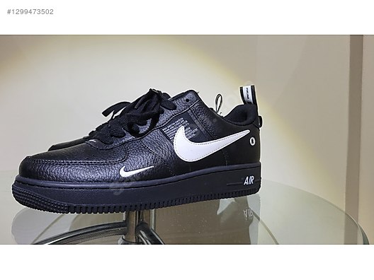 nike overbranding air force 1