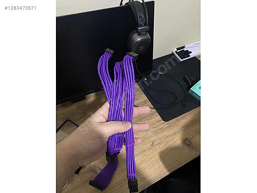 Used & Brand New Items / Computers / Peripherals / Cables & Converters