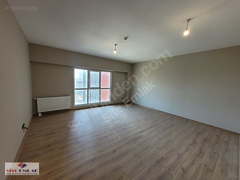Ödül İstanbul Sitesi'nde 113m2 Kapalı Mutfaklı...