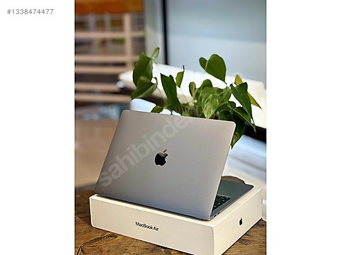 Apple Macbook / HATASIZ CİZİKSİZ MACBOOK AİR M1 8 RAM 256 SSD 4K