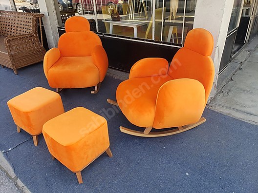 Used & Brand New Items / Home Decor / Furniture / Den & Living Room / Armchair