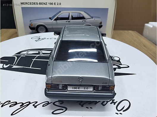 Autoart Diecast Model 1:18 Mercedes Benz Araba - 1318475423