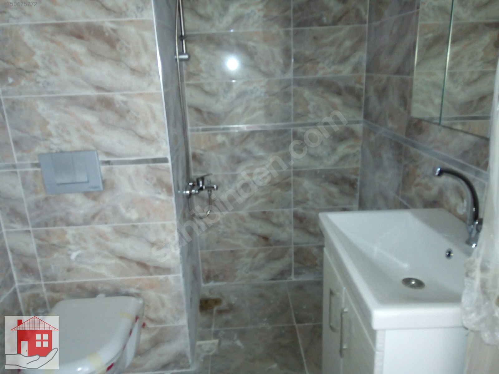 DAŞ EMLAKTAN ADLİYE VE İZMİR YOLU YAKINI KİRALIK 1+1 DAİRE Kiralık