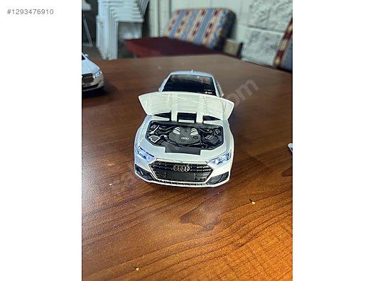 Che Zhi Diecast Model 1:24 Audi Araba - 1293476910