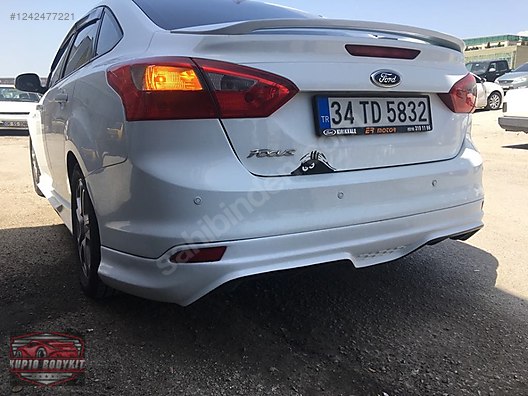 Қолында консерві бар Менің тәтем менімен жыныстық қатынасқа түсті