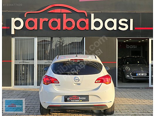 Opel Astra 1.3 CDTI Edition - 2013