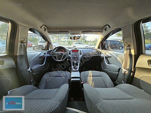 Opel Astra 1.3 CDTI Edition - 2013