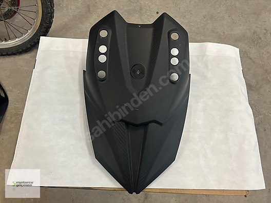Grenaj / SYM JOYMAX Z PLUS ÖN CAM ALTI KAPAK 64302-XTC-000