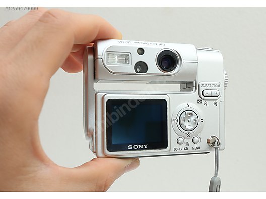Compact / Sony / Cybershot DSC F77 / Sony Cybershot F77 on