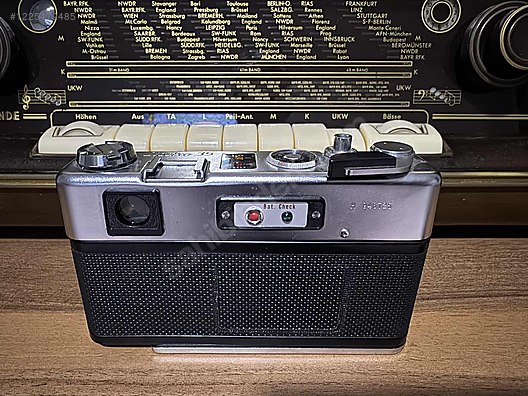 Used & Brand New Items / Cameras & Photographic Equipment / Analogue Film Cameras / 35 mm Film Cameras / Yashica