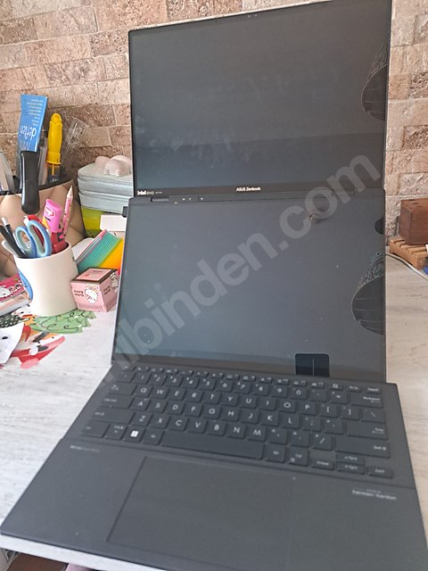 Asus Zenbook Duo 14