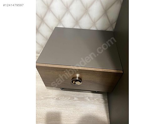 Used & Brand New Items / Home Decor / Furniture / Bedroom / Bedroom Furniture Set