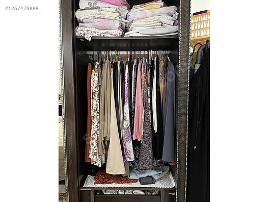 Used & Brand New Items / Home Decor / Furniture / Bedroom / Bedroom Furniture Set