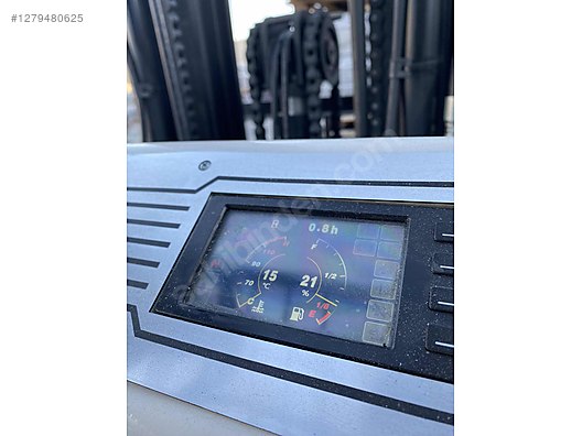 Machinery / Industrial / Carrying & Stacking Equipment / Forklifts / For Sale / Ceylift