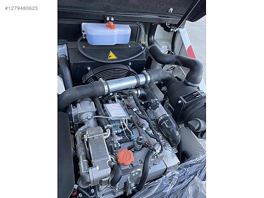 Machinery / Industrial / Carrying & Stacking Equipment / Forklifts / For Sale / Ceylift