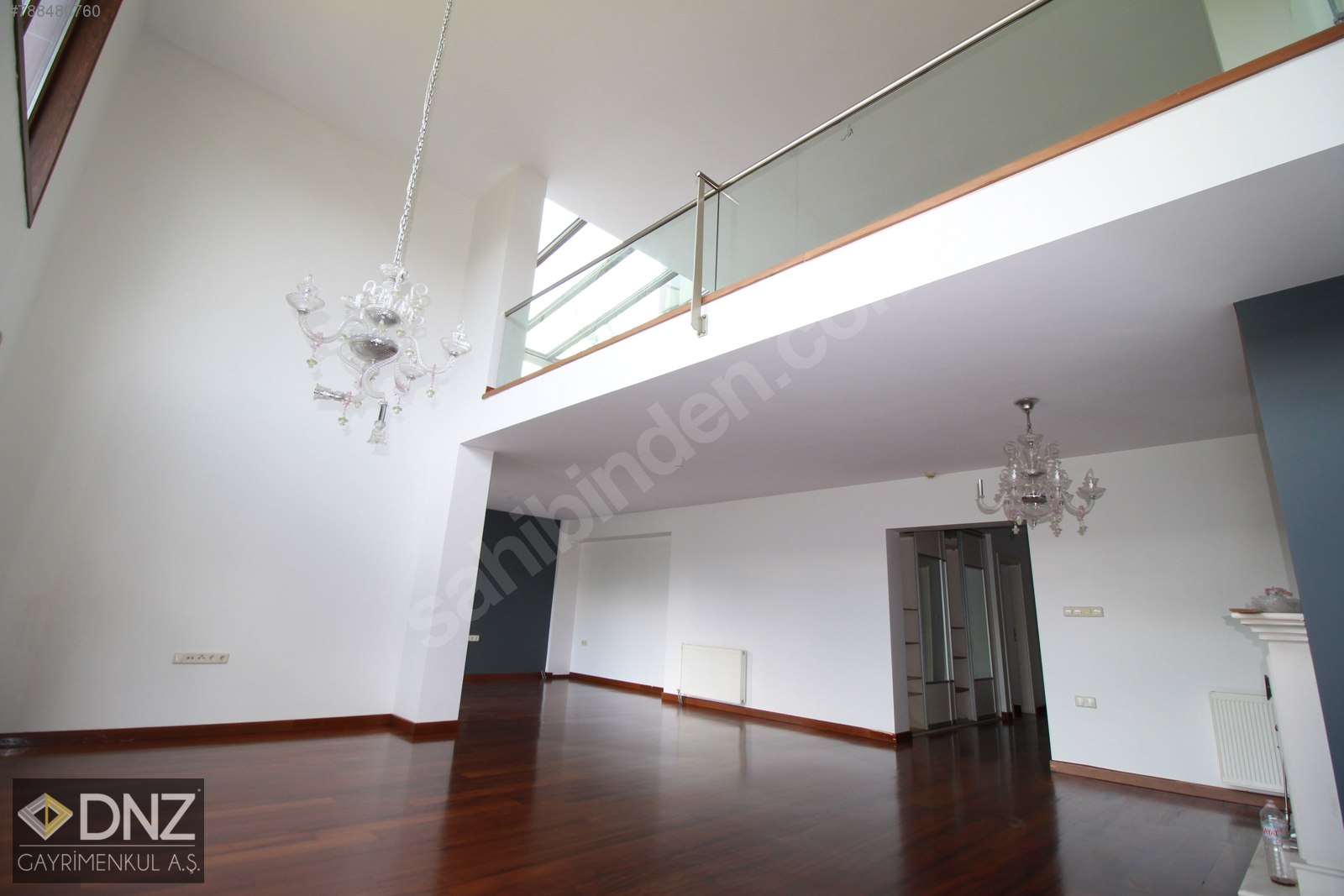 Emlak Ofisinden 6+2, 450 m² Kiralık Villa 15.000 TL�ye