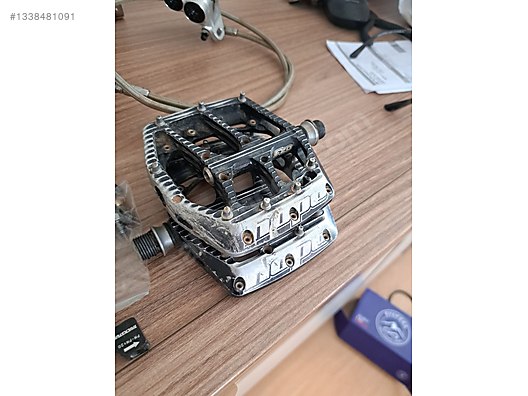 HOPE TECH 4 V4 FREN SETİ, 225mm HOPE DİSKER VE ADAPTÖRLERLE SET