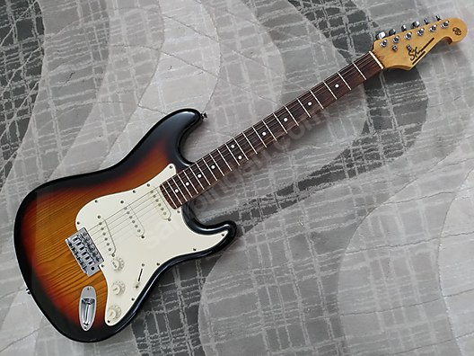 İkinci El ve Sıfır Alışveriş / Müzik / Müzik Aletleri / Telli Çalgılar / Gitar / Elektro