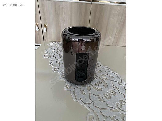 Apple / Mac Pro (Late 2013) 3.7 GHz 4 çekirdekli Intel Xeon E on