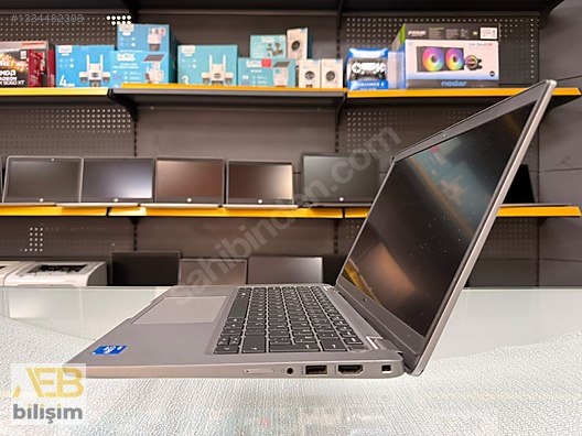 Dell / Dell Latitude E5570 Intel i7-6600U 8 Ram 500 SSD 15.6