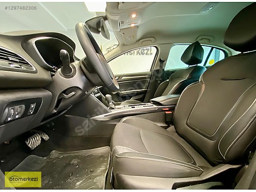 OTOMERKEZİ'NDEN%25 PEŞİN 36 AY VADE - K.KARTI 12 TAKSİT - MEGANE