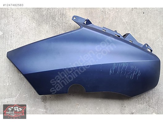 Grenaj / YAMAHA XMAX 250 300 ORJ TEMİZ SOL KAFA GRENAJI 2018-2022