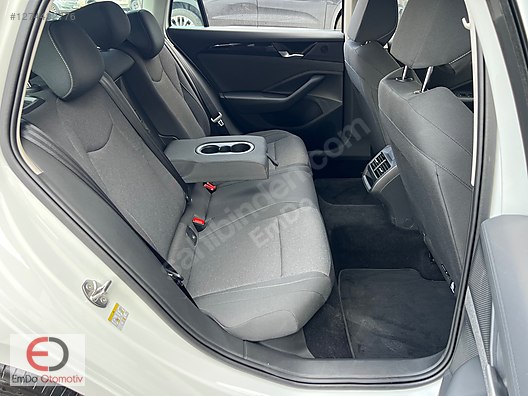 Vasıta / Otomobil / Volkswagen / Passat Variant / 1.5 e-TSI / Impression