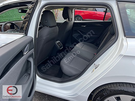 Vasıta / Otomobil / Volkswagen / Passat Variant / 1.5 e-TSI / Impression