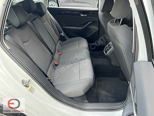 Vasıta / Otomobil / Volkswagen / Passat Variant / 1.5 e-TSI / Impression