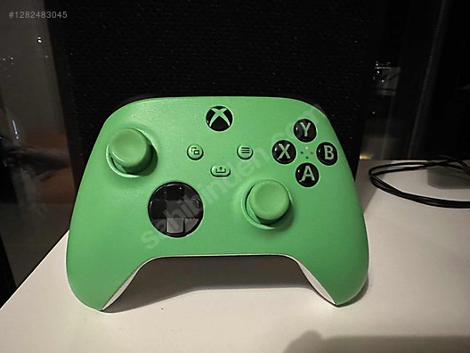 Used & Brand New Items / Gaming & Gamers Exclusive / Gaming Equipment / PC Controller & Gamepad