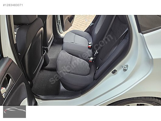 Vasıta / Otomobil / Hyundai / Accent Blue / 1.6 CRDI / Mode Plus