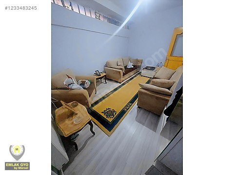 SATILIK DAİRE 2+1 Giriş - EMLAK GYO by Mürsel 'den