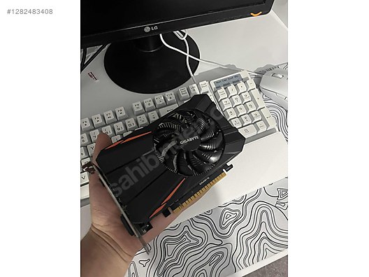 Used & Brand New Items / Computers / Desktops / Desktop Components / Graphics Cards