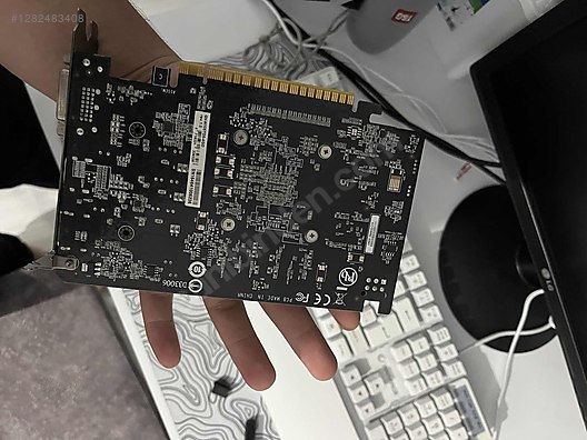 Used & Brand New Items / Computers / Desktops / Desktop Components / Graphics Cards