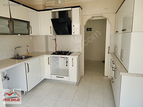 İçi Full yapılı olan Satılık Arakat Daire 3+1