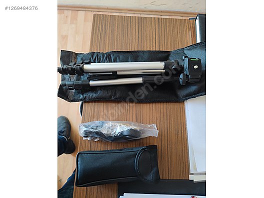 Used & Brand New Items / Cameras & Photographic Equipment / Binoculars