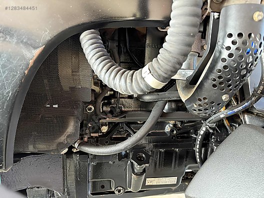 Machinery / Agricultural Machines / Tractors / New Holland / TD65D