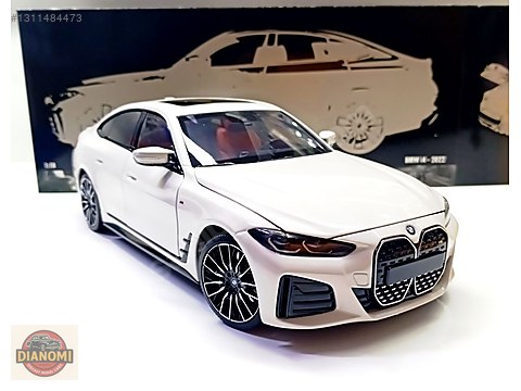 新品 1/43 ミニチャンプス  i4 M50 ホワイト 2022 新品 1/43 ミニチャンプス i4 M50 ホワイト 2022 新品 1/43