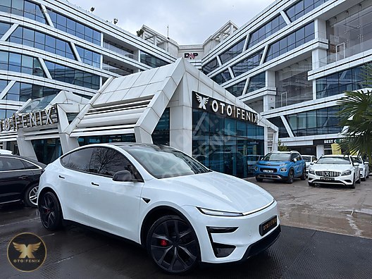 OTOFENİX 2025 TESLA JUNIPER MODEL Y PERFORMANCE-KOMPLE PPF -