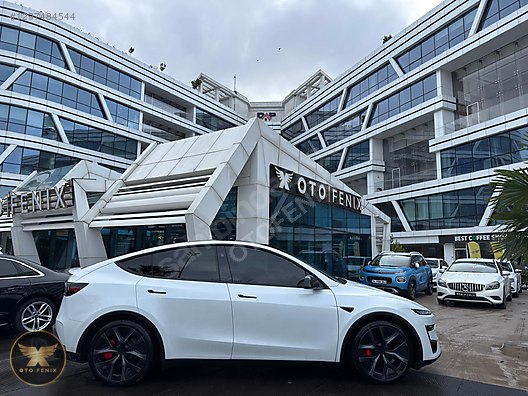 OTOFENİX 2025 TESLA JUNIPER MODEL Y PERFORMANCE-KOMPLE PPF -
