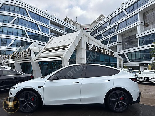 OTOFENİX 2025 TESLA JUNIPER MODEL Y PERFORMANCE-KOMPLE PPF -
