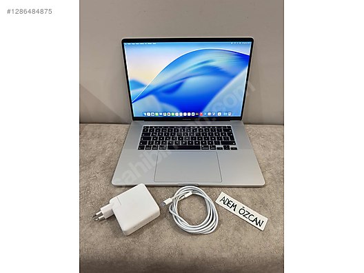 Apple Macbook / MacBook Pro / i7 / 16 inç / 16 GB Ram / 512 GB Ssd