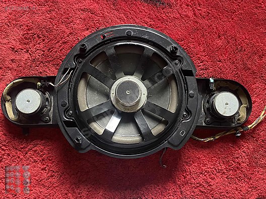 Speaker / SubWoofers / Mercedes W211 W219 Subwoofer Harman Kardon