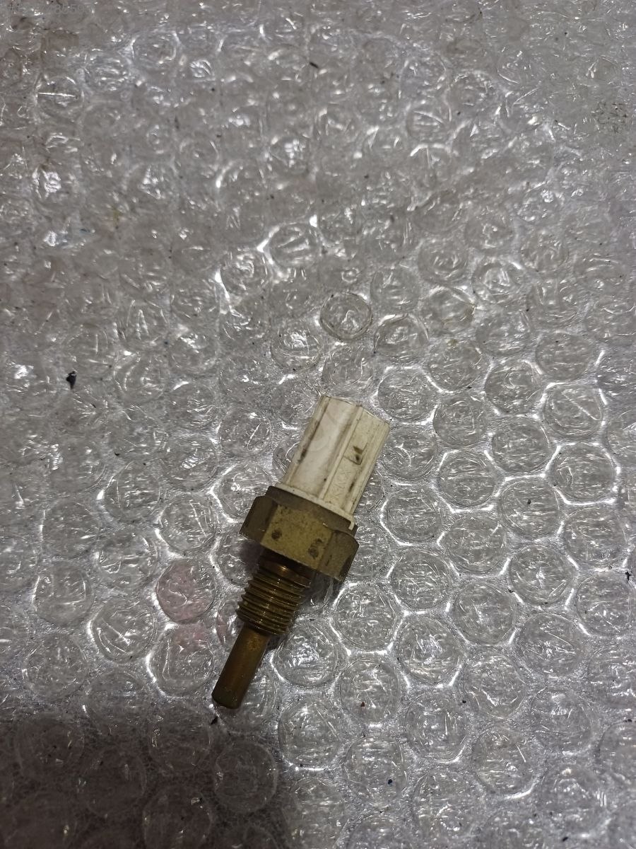 Clutch Holding & Removal Tool For Kawasaki ER-6F, ER-6N, GPX600, GPX750, GPZ400, GPZ500 – Part 016