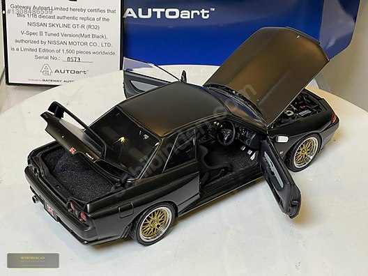 AUTOART NISSAN SKYLINE GT-R (R32) V-SPEC II *HOBİMERCAN 77418 on